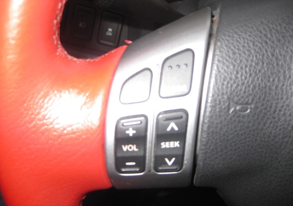 Suzuki Splash cena 24900 przebieg: 79680, rok produkcji 2014 z Brzeziny małe 596